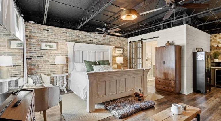 Vacation home with 1 room for 4 persons in Biloxi, MS