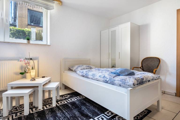 Fully equipped apartment with fast internet | Garden view | Dogs allowed in Hannover