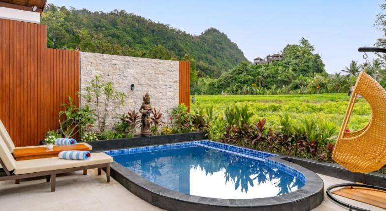 Lovely villa with private pool, BBQ & terrace | Perfect for remote work | Pets are welcome — photo 2
