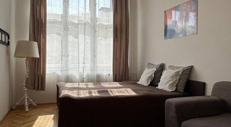 Rental apartment | Near Prague astronomical clock | Pets are welcome — photo 2