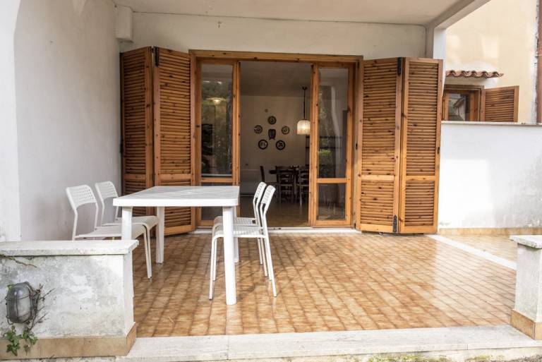 Family-oriented nice holiday apartment with yard | Next to the beach | Pets are welcome — photo 4