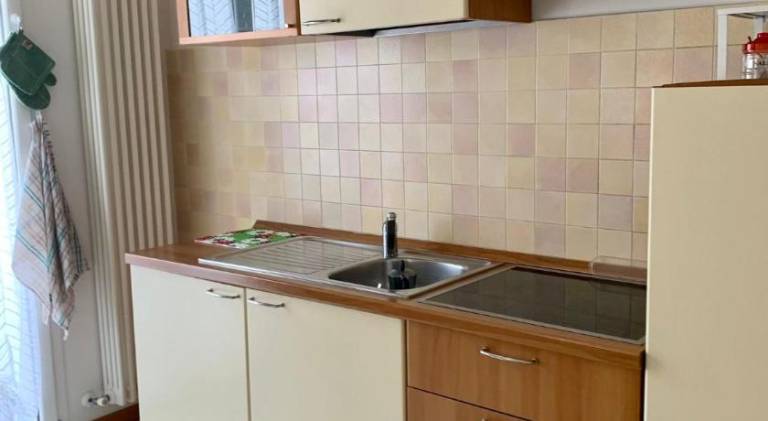 Rental apartment with 2 rooms for 4 persons — photo 3