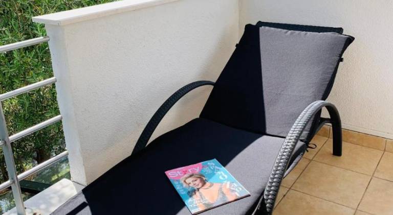 Lovely rental apartment with terrace | Pet-friendly in Novalja