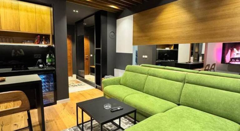 Wonderful serviced apartment with terrace & yard | Pets are welcome — photo 2