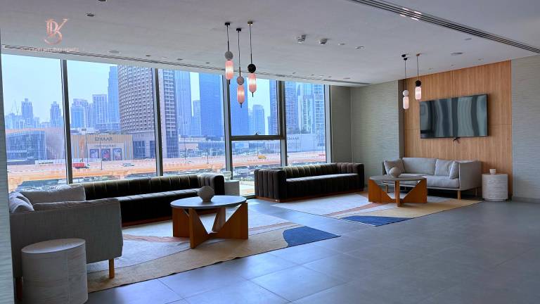 Fully equipped vacation home with garden, barbecue & pool | Close to Burj Khalifa | Pets allowed — photo 4