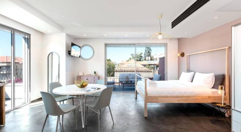 Serviced apartment | Close to St. Peter's Church in Tel Aviv