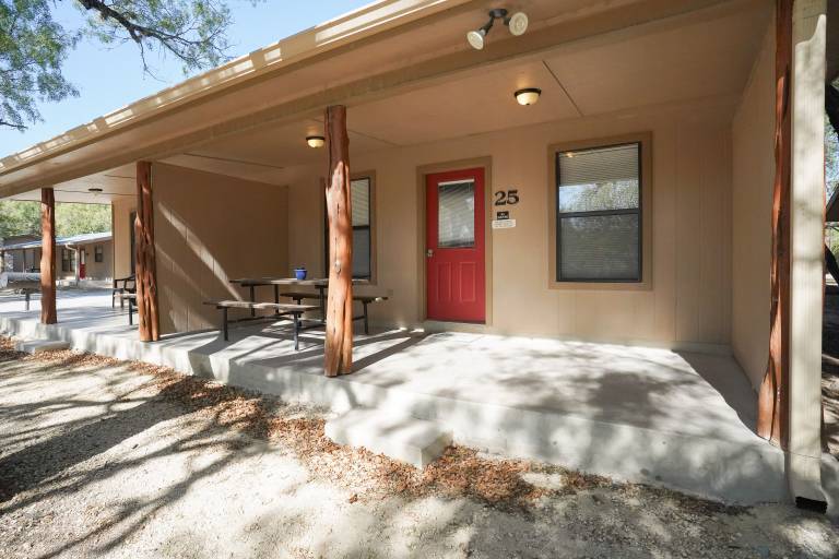 Cabin  Concan