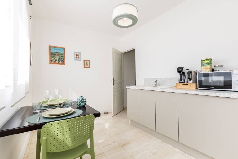 'Côté Jardin Parc Saint Martin' Apartment with Shared Garden and Wi-Fi — photo 5