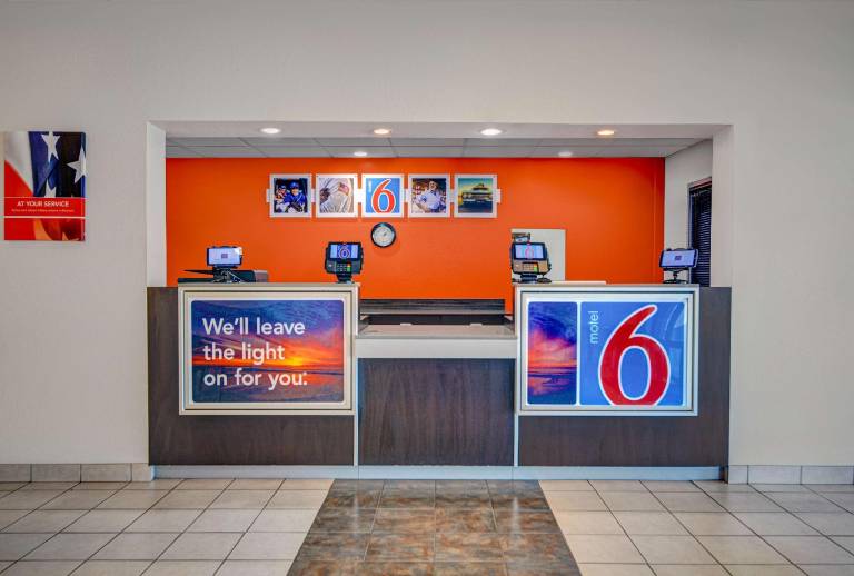 Motel 6 Tallahassee, FL - Downtown — photo 3