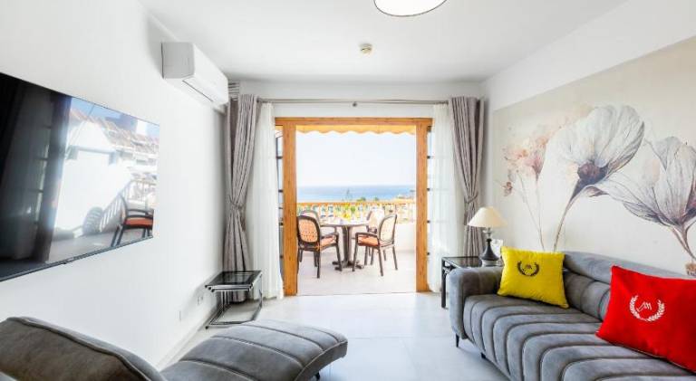 Holiday apartment with pool | Next to the beach | Pet-friendly — photo 2