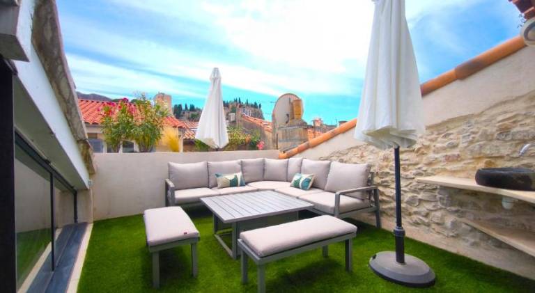 Apartment with BBQ & terrace — photo 4