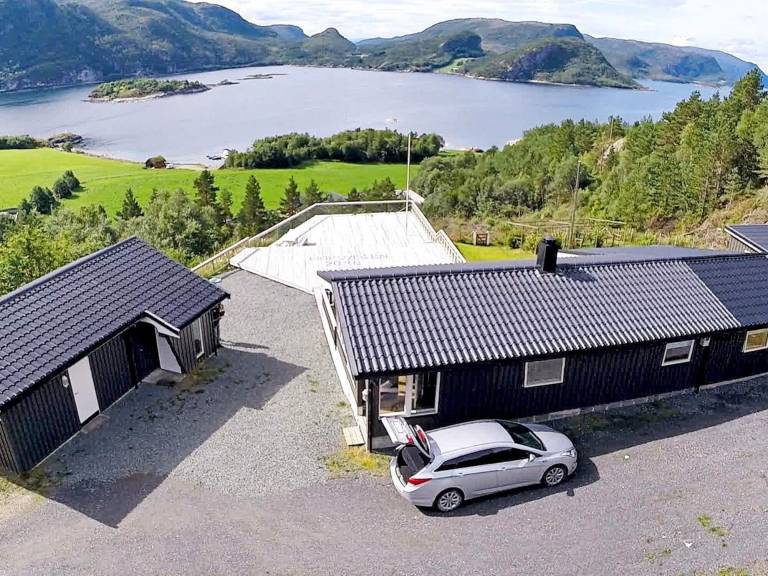 Ferienhaus Hitra