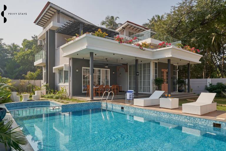 Big house with terrace, garden & pool | Pets allowed — photo 2