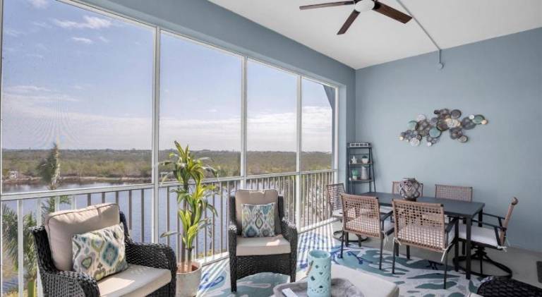 Holiday apartment with pool in Bradenton, FL