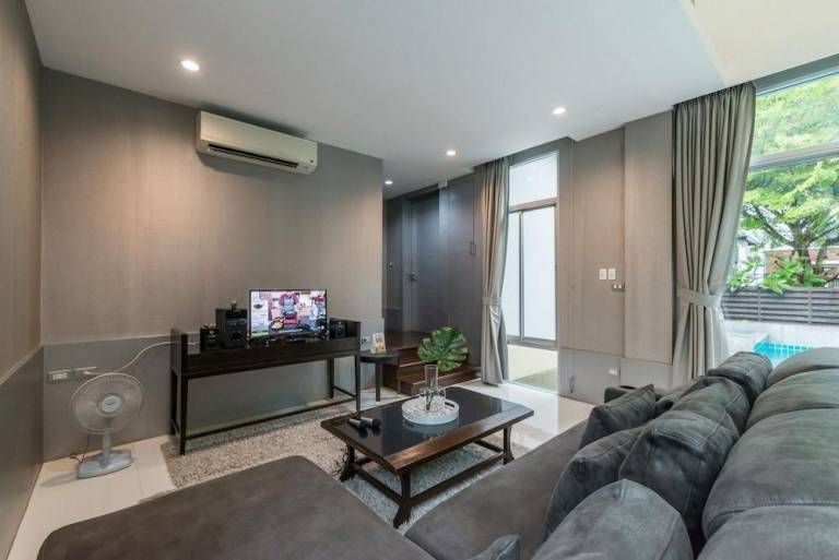 AnB Pool Villa 2BR Red in Pattaya — photo 3