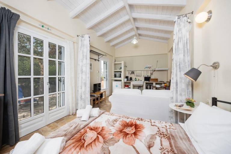 Apartment  Paxos