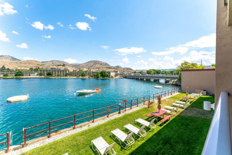 Condo  Chelan