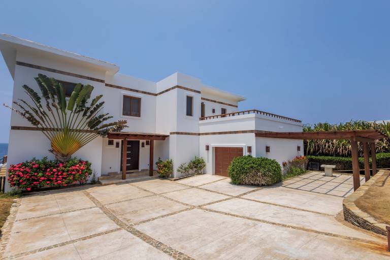 House  West Bay