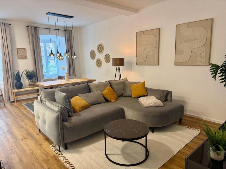 Exklusive Ferienwohnung im Schloss Espasingen — photo 2
