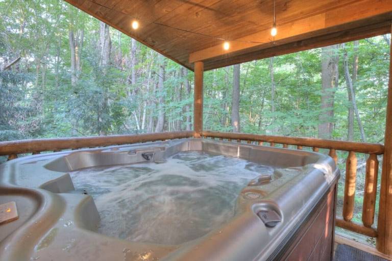 Cabin Millersburg
