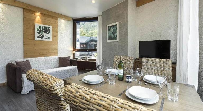 Apartment with pool | Ski nearby | Pet-friendly in Chamonix-Mont-Blanc