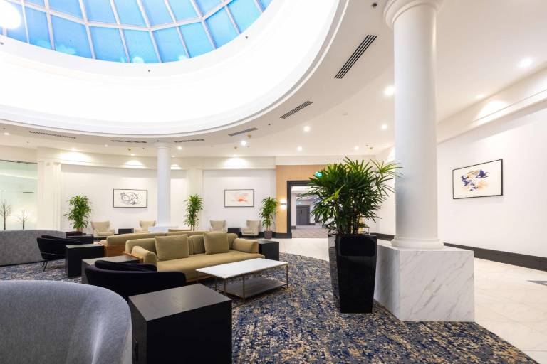 DoubleTree by Hilton Calgary North — photo 3