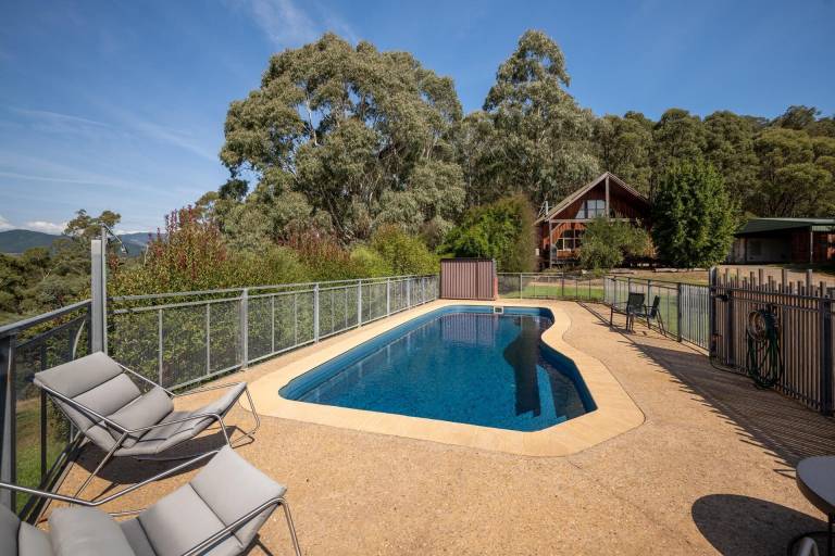 Cabin Porepunkah