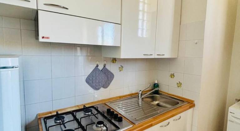 Holiday apartment with 2 rooms for 5 persons — photo 4