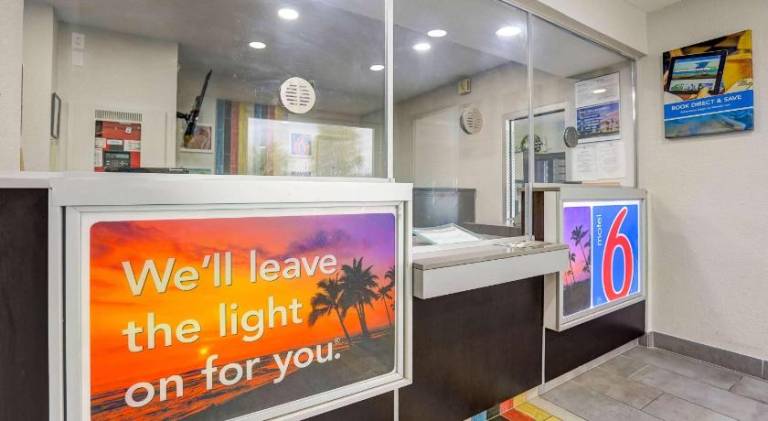 Motel 6 San Bernardino, CA - South — photo 3