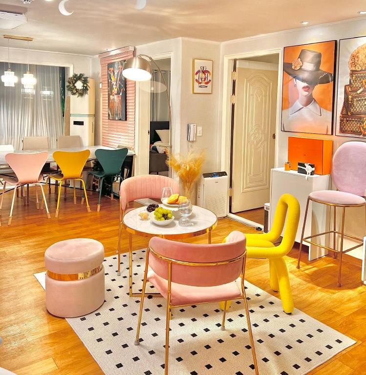 Boutique, Seoul"Spacious, 3Room, entire house in Seoul