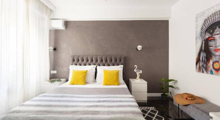 Lovely holiday apartment | Next to the beach | Pets allowed in Glyfada