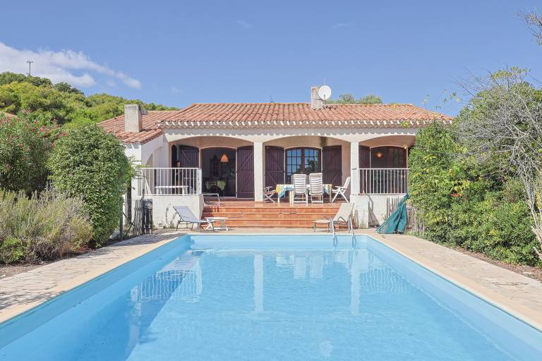 Fully equipped villa with garden, private pool & patio | Pet-friendly — photo 4