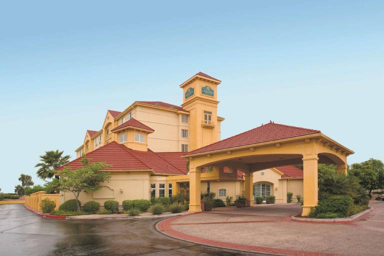 La Quinta Inn & Suites by Wyndham Mesa Superstition Springs in Mesa, AZ