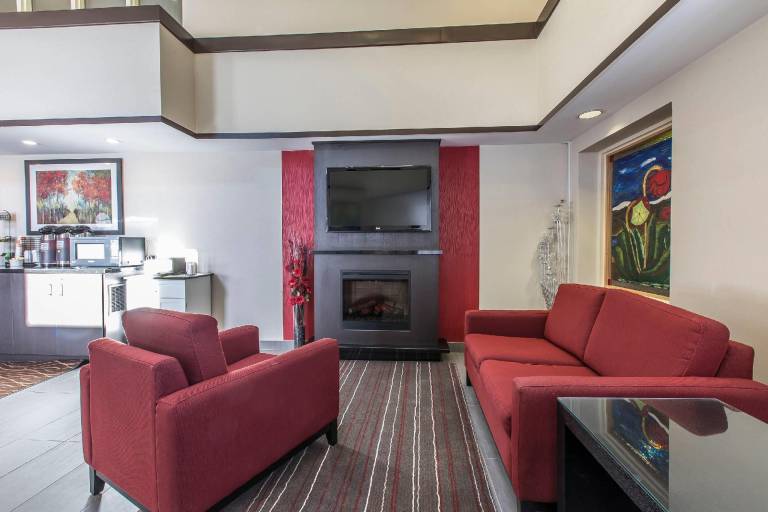 Comfort Inn — photo 2