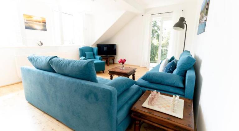 Charming holiday apartment with terrace & yard | Dogs allowed — photo 2