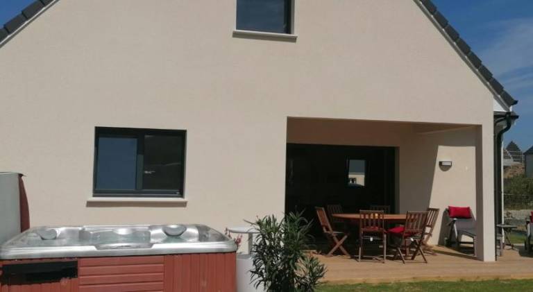 House with hot tub | Pets are welcome — photo 5