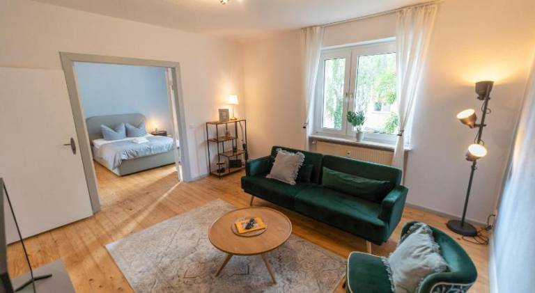 RR - Central Apartments 80qm - Balcony - Washer in Magdeburg