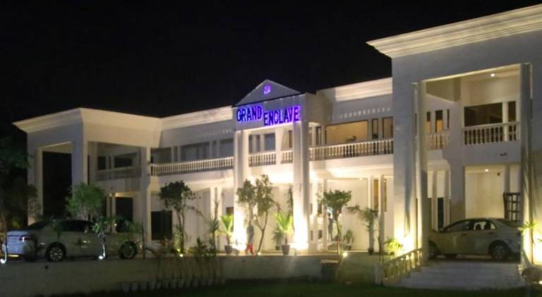 Hotel Grand Enclave Hotel