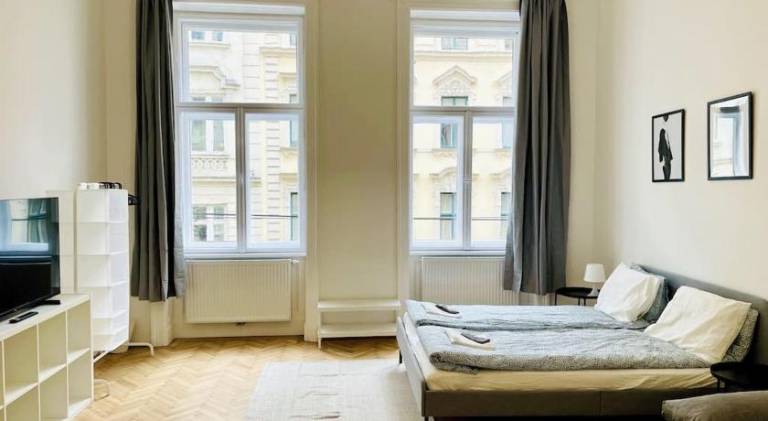 Apartment with 2 rooms for 5 persons in Vienna