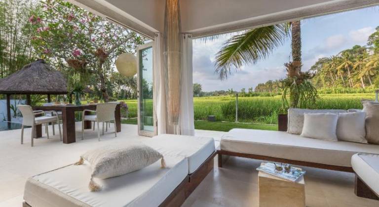 Pleasant villa with pool | Pets are welcome — photo 2