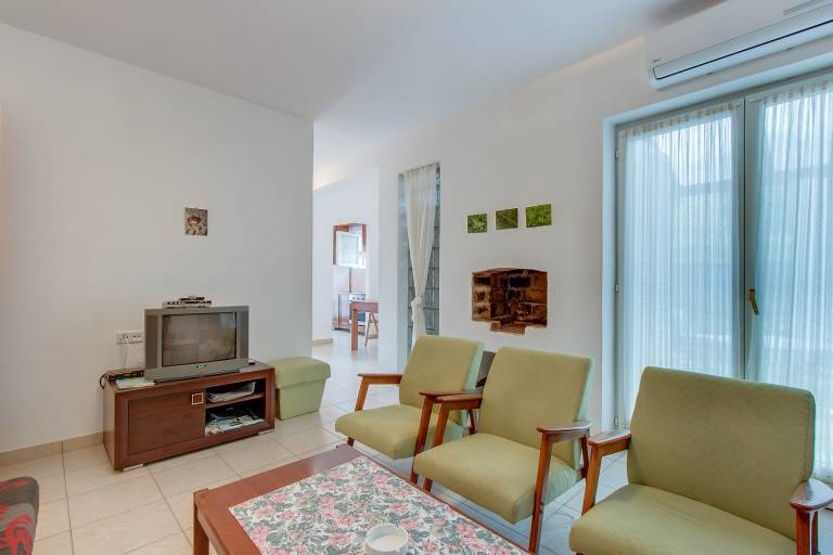 Fully equipped beautiful apartment with garden, grill & patio | Next to the beach | Pets are welcome — photo 3