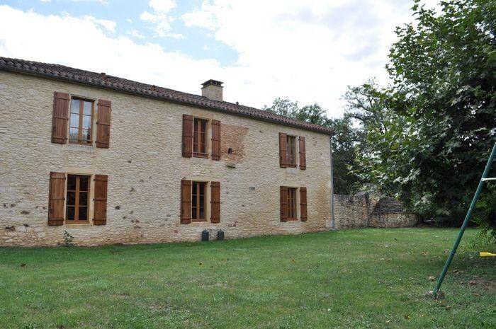 Fully equipped gite with BBQ, private pool & garden | River view | Pet-friendly — photo 2