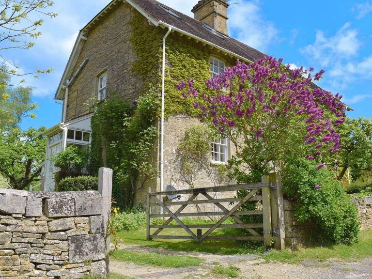 Cabin Church Enstone