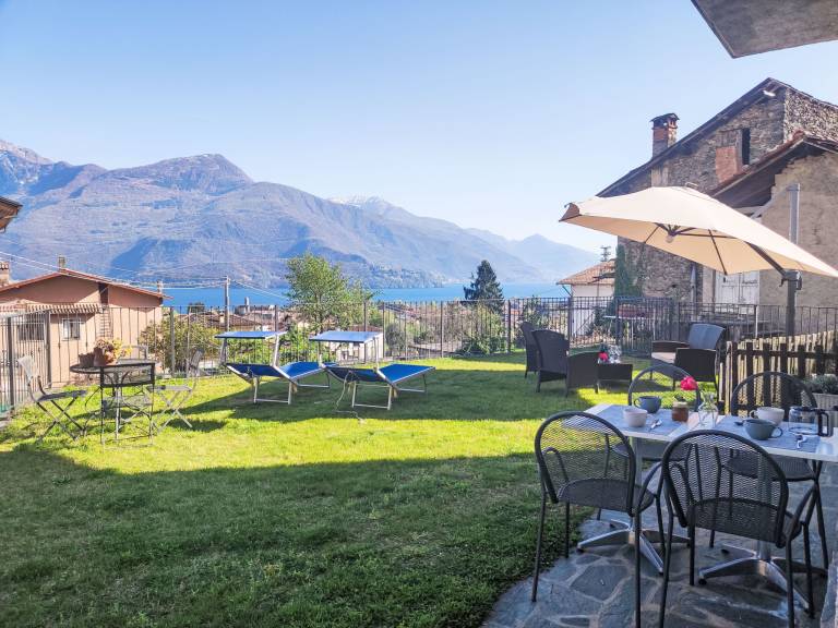 Apartment - dog friendly -  in Gravedona ed Uniti, Italy  for max. 4 persons