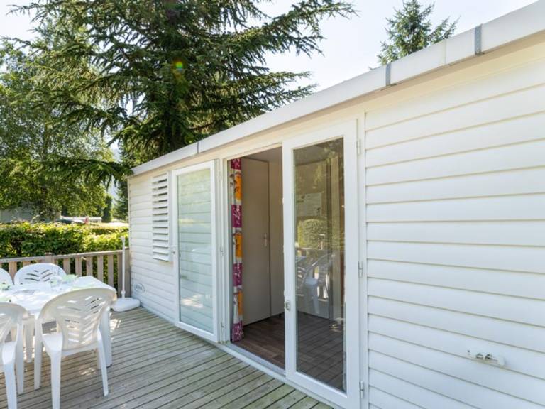 Mobile home with heated pool & terrace — photo 4
