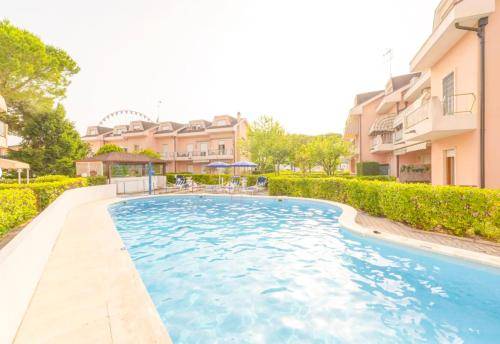 Apartment with terrace & pool — photo 3