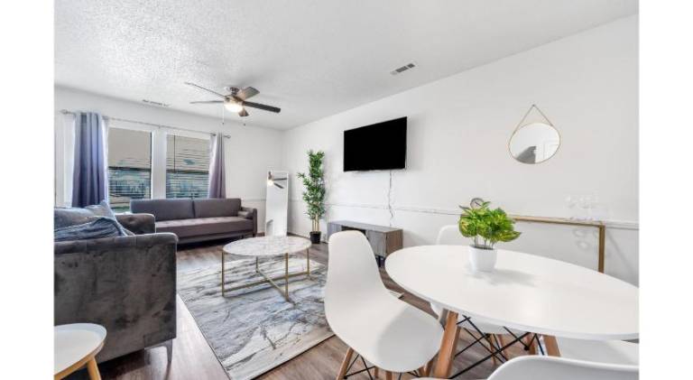 Holiday apartment | Pets allowed in Bentonville, AR
