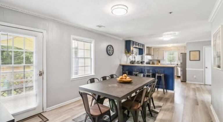 House with 5 rooms for 16 persons — photo 4