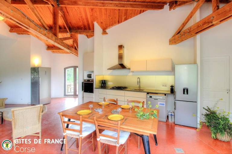 Gite with pool, patio & garden | Mountain view — photo 5
