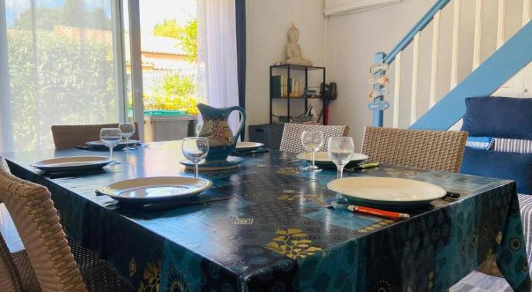 Villa with 2 rooms for 6 persons — photo 3